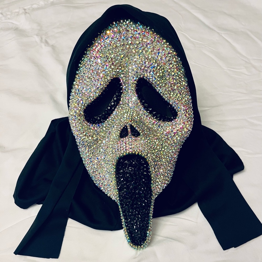 Stoned/Blinged Scream “Ghostface” Mask
